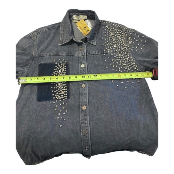 Beautiful denim crystal rhinestones studded‎ button down shirt size medium new - Picture 16 of 16